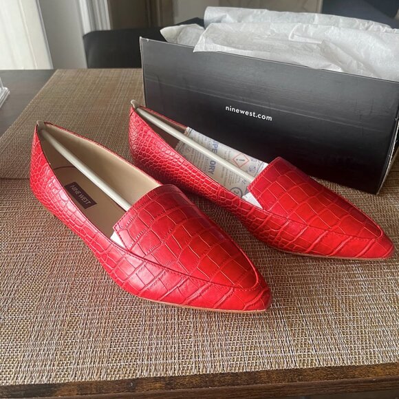 Nine West Abay Smoking Flats Red Croc - Picture 1 of 5